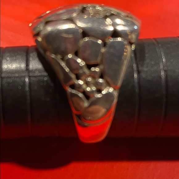 SS 925 floral print ring approx size 8 - Picture 2 of 3